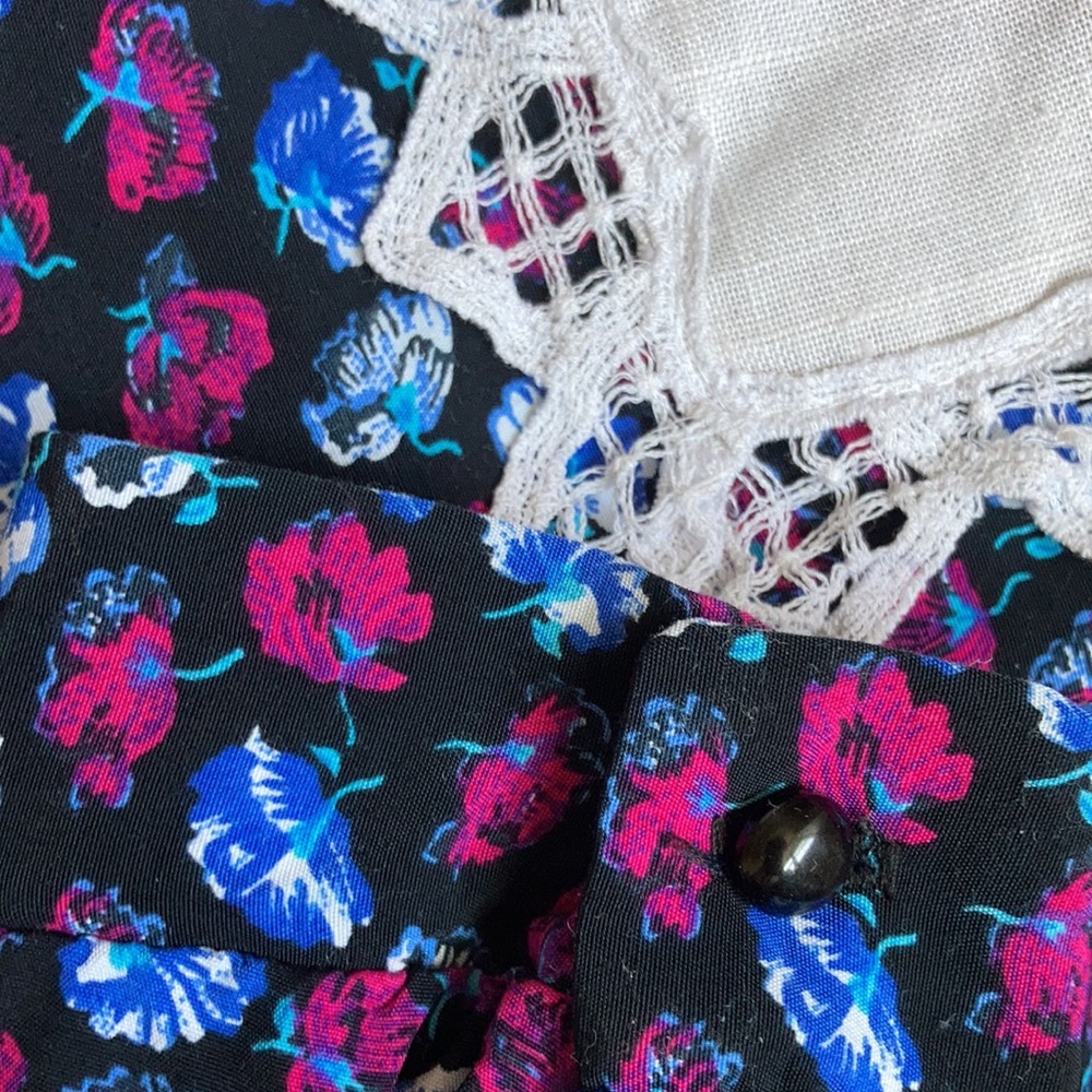 Vintage J.S.J. Flower Dress - Picture 13 of 16